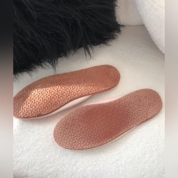 Ladies Slippers • Size: 7-8 • Poland - Picture 7 of 7